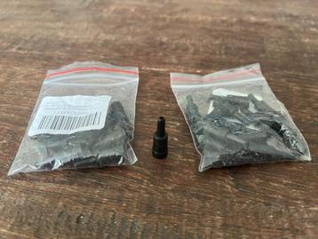 Aanstekergas adapters 23 stuks beschikbaar voor biedingen