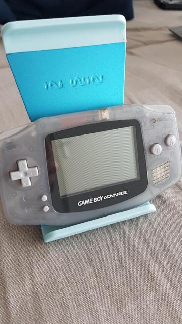 Gameboy Advance beschikbaar voor biedingen