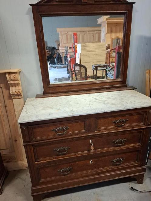Antieke franse dressoir/ladekast/commode met marmarblad, Antiek en Kunst, Antiek | Meubels | Kasten, Ophalen