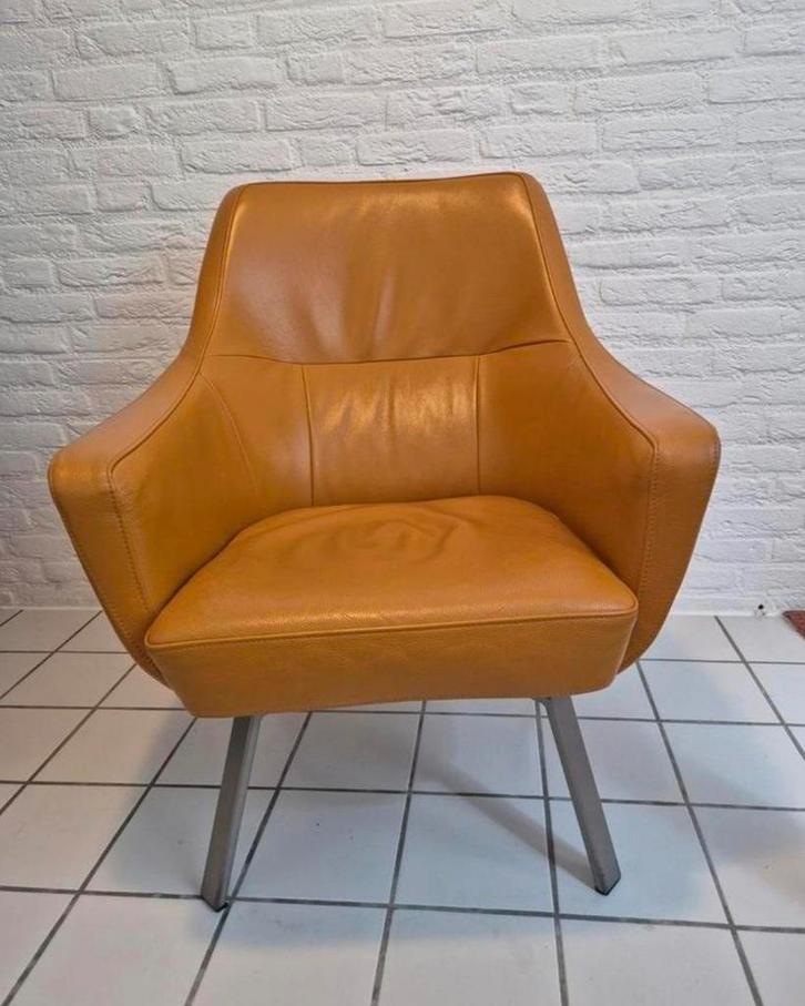 Lage leren draaifauteuil, Huis en Inrichting, Fauteuils, Gebruikt, Leer, Ophalen of Verzenden