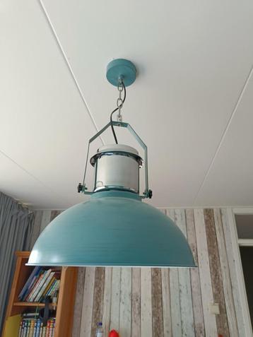 Hanglamp turquoise  beschikbaar voor biedingen
