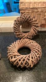 Kransen twee stuks van de zelfde maat, Huis en Inrichting, Ophalen of Verzenden, Zo goed als nieuw