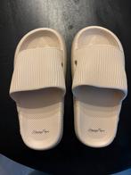 ***NIEUW: HappyFlops cremekleur maat 30-31***, Kinderen en Baby's, Kinderkleding | Schoenen en Sokken, Jongen of Meisje, Nieuw