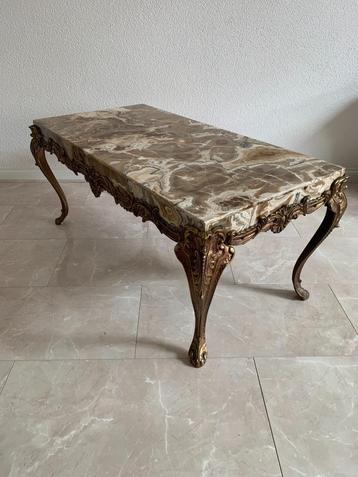 Mooie zware Art Nouveau salontafel van marmer beschikbaar voor biedingen