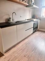 Nog zeer nette keuken incl inbouwapparatuur, Huis en Inrichting, Keuken | Complete keukens, Gebruikt, Hoekkeuken, Ophalen of Verzenden