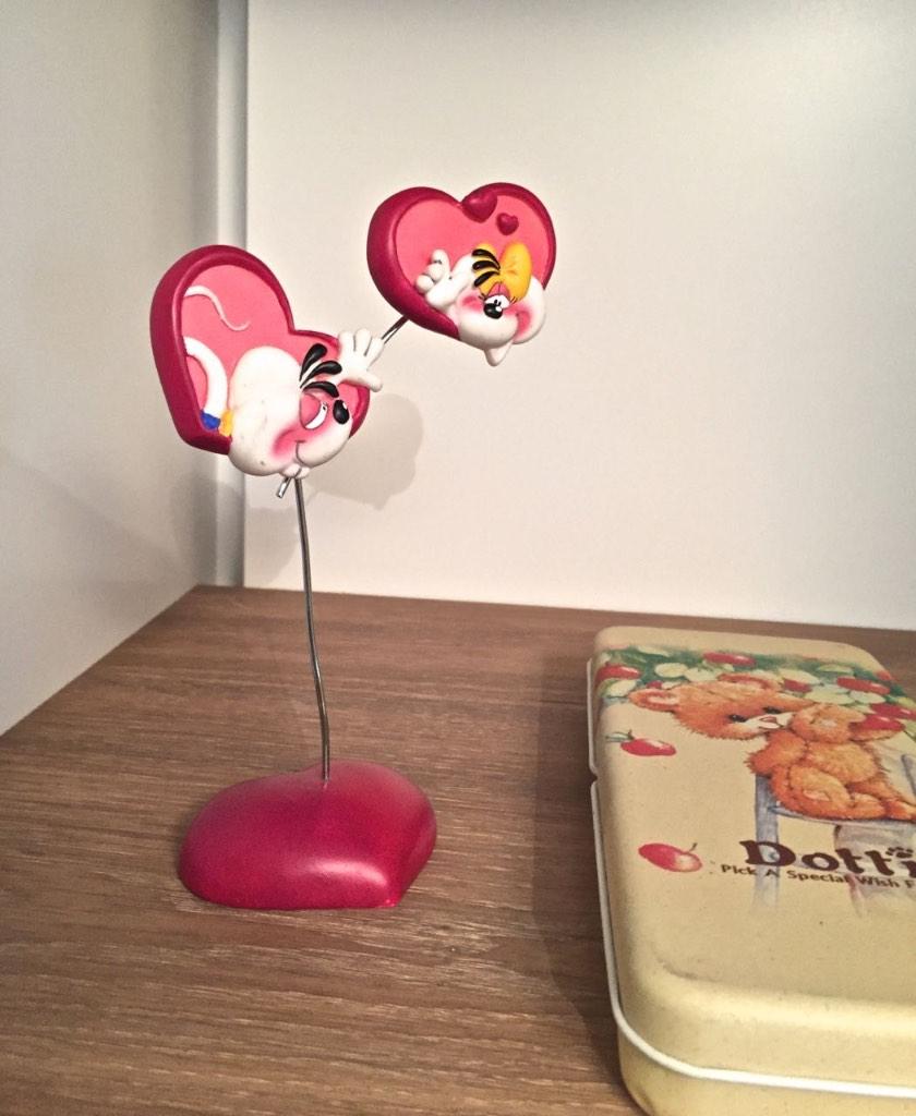 Nieuw: foto houder roze hartjes; Diddl & Diddlina memohouder, Ophalen of Verzenden, Diddl, Nieuw, Overige typen