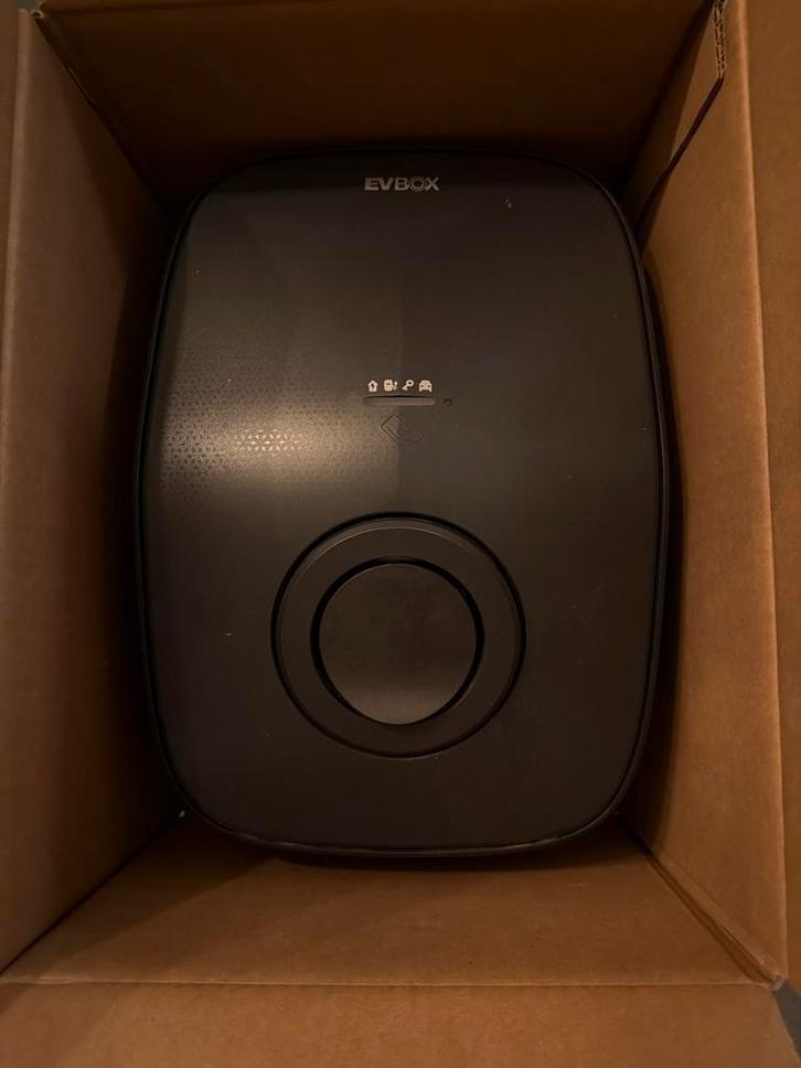EVBox Livo Laadpaal 22kW - in zeer goede staat, Auto diversen, Laadpalen, Zo goed als nieuw, Laadpaal, Ophalen