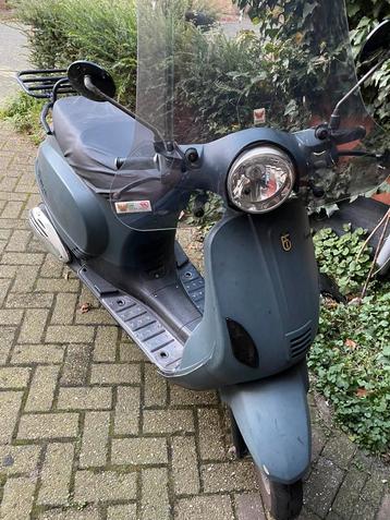 BTC Riva Luxury Scooter   beschikbaar voor biedingen