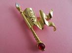 jwg Vintage 80s vaandel vlag broche goud verguld rood streen, Verzenden, Overige materialen, Broche, Verguld
