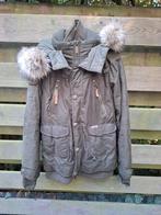 Khujo winterjas maat 38, Ophalen of Verzenden, Zo goed als nieuw, Maat 38/40 (M), Groen