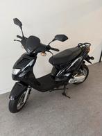 Te Koop  Generic B .05 - Bromscooter, Fietsen en Brommers, Scooters | Overige merken, Ophalen, Gebruikt, Benzine