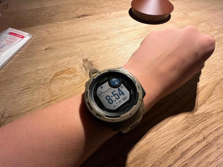Garmin Instinct 1 Tactical - GPS Outdoor Horloge, Sieraden, Tassen en Uiterlijk, Smartwatches, Gebruikt, Android, Groen, Afstand