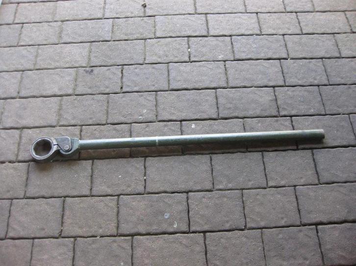 Zware sleutel 80 mm ex nl leger cavalerie tbv legertank, Verzamelen, Militaria | Algemeen, Landmacht, Overige typen, Nederland