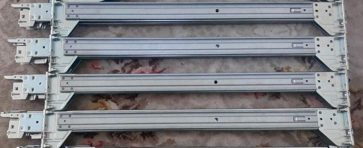 Dell Server Rack sliding ready rails, Computers en Software, Serverkasten, Zo goed als nieuw, Ophalen of Verzenden