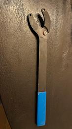 Nokkenas en krukas sleutel, Verzenden, Zo goed als nieuw