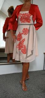 Elegante cocktailjurk met rode details - Maat 44 van Steps, Overige kleuren, Maat 46/48 (XL) of groter, Cocktailjurk, Ophalen of Verzenden