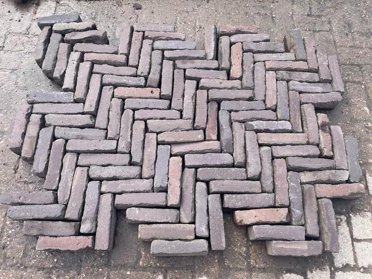 Nette partij echte oude gebakken waaltjes, Rood-Paars V47, Tuin en Terras, Tegels en Klinkers, Gebruikt, Klinkers, Keramiek, 10 m² of meer