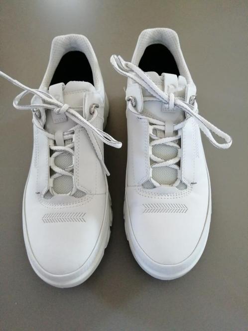 Ecco Multi Vent sneaker, wit, dames maat 40, Kleding | Dames, Schoenen, Nieuw, Sneakers of Gympen, Wit, Ophalen of Verzenden