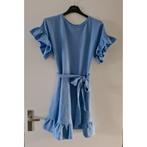 Blauw ruffle jurkje met structuur dessin & ceintuur van H&M, Maat 38/40 (M), H&M, Nieuw, Boven de knie