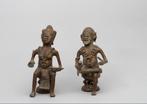 Twee bronzen Afrikaanse figuren (Benin/Yoruba stijl), 20 cm, Ophalen of Verzenden