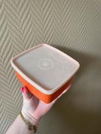 Retro oranje tupperware bakje, Huis en Inrichting, Keuken | Tupperware, Ophalen of Verzenden, Gebruikt, Oranje, Bak of Kom