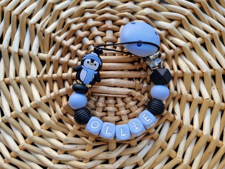speenkoord pinguïn blauw met of zonder naam €10,95, Kinderen en Baby's, Kraamcadeaus en Geboorteborden, Nieuw, Kraamcadeau, Ophalen of Verzenden