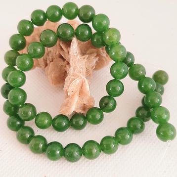 Streng Taiwan Jade edelsteen kralen 8 mm beschikbaar voor biedingen
