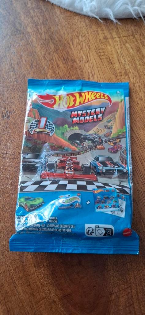 Hot wheels mystery models, Hobby en Vrije tijd, Modelauto's | Overige schalen, Zo goed als nieuw, Ophalen of Verzenden