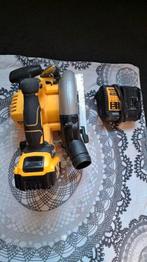 DeWalt DCS570 accu cirkelzaag, Ophalen of Verzenden, Gebruikt, Overige soorten