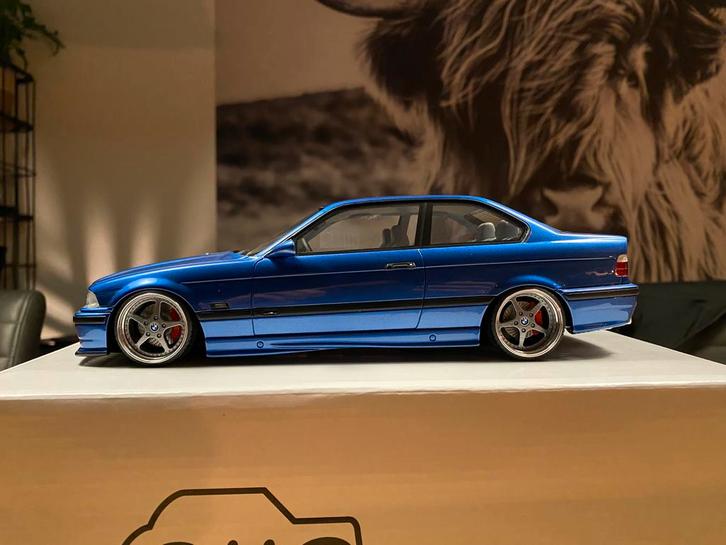 Uniek ! 1:18 BMW M3 E36 van Ottomobile met 18 inch OZ Velgen, Hobby en Vrije tijd, Modelauto's | 1:18, Zo goed als nieuw, Auto