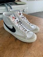Nike Blazer dé retro klassieker Nike Dit model basketballer, Kleding | Heren, Schoenen, Ophalen of Verzenden
