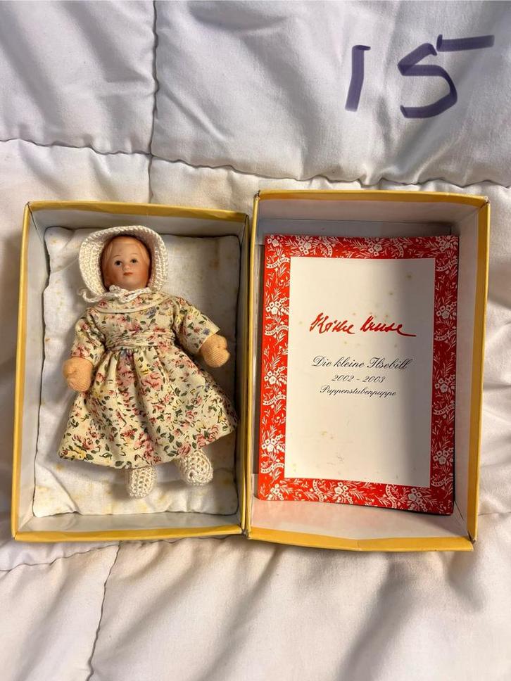 Käthe Kruse 'Die kleine Isebill' Poppenstubenpuppe 2002-2003, Verzamelen, Poppen, Pop, Verzenden