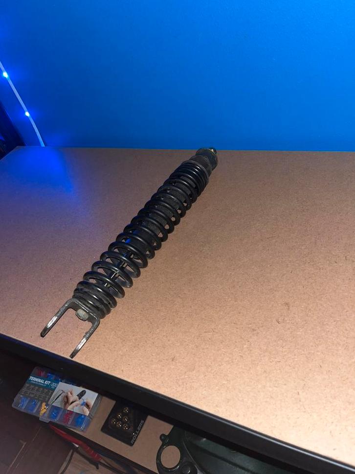 Zip schokbreker, Fietsen en Brommers, Brommeronderdelen | Scooters, Zo goed als nieuw, Piaggio, Ophalen of Verzenden