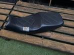 Triumph buddyseat, Motoren, Ophalen