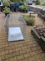 Honden bench. Lengte 107 cm hoogte 76 cm breedte 69cm, Dieren en Toebehoren, Hondenhokken, Ophalen of Verzenden, Zo goed als nieuw