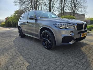 BMW X5 M Pakket X-drive 30D Aut8 2016 Grijs beschikbaar voor biedingen