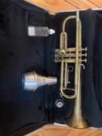 Bach TR300 Trompet - Inclusief accessoires, Muziek en Instrumenten, Blaasinstrumenten | Trompetten, Ophalen, Gebruikt, Bes-trompet