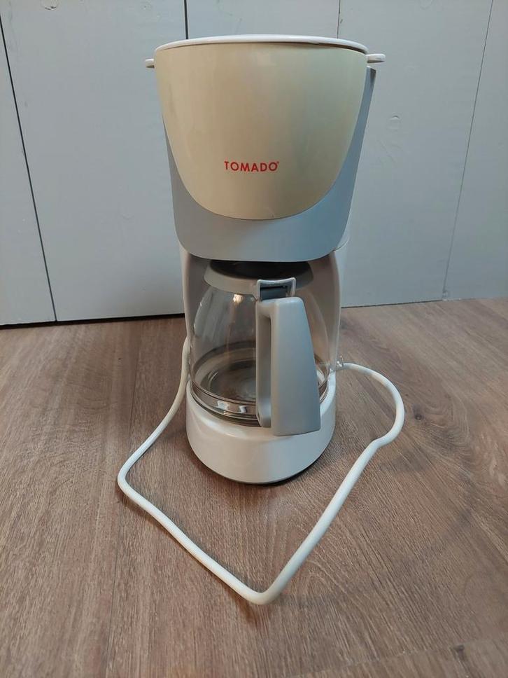 Tomado camping koffiezetapparaat 750 watt, Witgoed en Apparatuur, Koffiezetapparaten, Gebruikt, Gemalen koffie, Koffiemachine