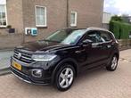 Volkswagen T-Cross 1.0 TSI Style R LINE digitaal, Voorwielaandrijving, Gebruikt, Euro 6, Zwart