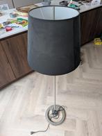 Ikea lamp met ingebouwde dimmer, Huis en Inrichting, Lampen | Vloerlampen, Ophalen, Zo goed als nieuw
