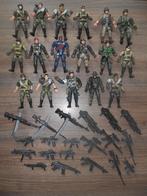 Partijtje Chap Mei figuren soldaten met wapens, Verzamelen, Poppetjes en Figuurtjes, Ophalen of Verzenden, Gebruikt