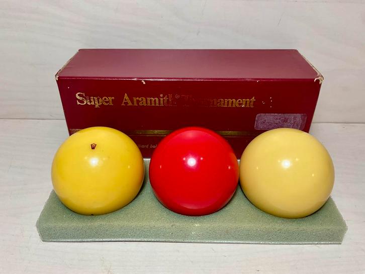 Super Aramith Tournament Scientifially biljartballen, Sport en Fitness, Biljarten en Poolen, Gebruikt, Keu of Ballen, Ophalen of Verzenden
