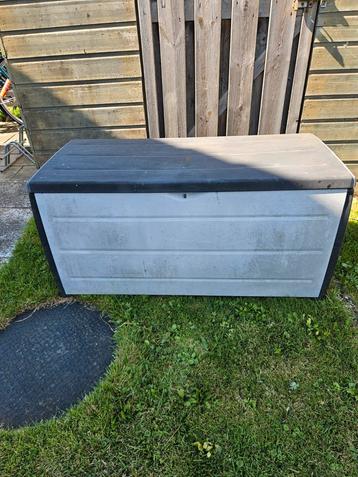Keter Tuinbox - Opbergbox voor Tuin beschikbaar voor biedingen