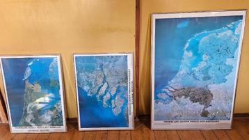 Foto / poster lijsten 2 formaten beschikbaar voor biedingen