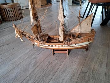 Houten zeilschip driemaster 90 cm 70 cm hoog beschikbaar voor biedingen