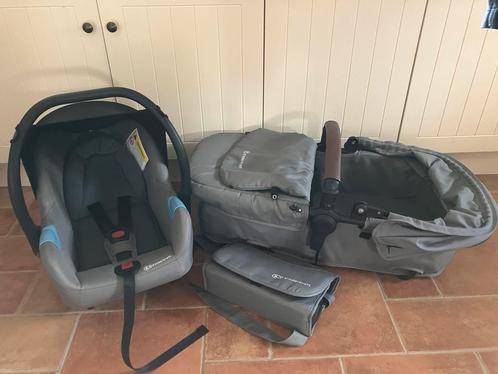 Kinderkraft wagenbak en bijbehorende PRO i-Size autostoeltje, Kinderen en Baby's, Kinderwagens en Combinaties, Zo goed als nieuw