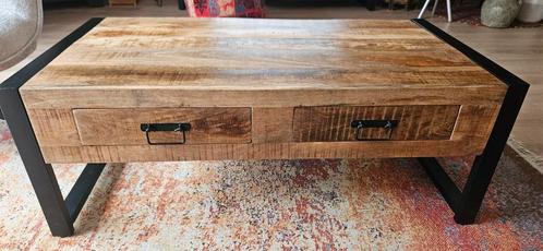 Salontafel Britt - Robuust & Industrieel, Huis en Inrichting, Tafels | Salontafels, Zo goed als nieuw, Minder dan 50 cm, 100 tot 150 cm