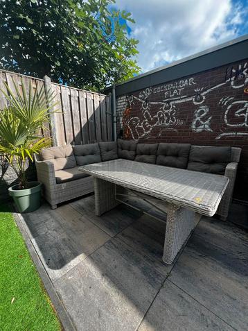 Bois Le Duc Loungeset met Tafel - 6 persoons beschikbaar voor biedingen