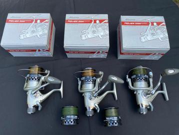 Set 3 Karper freerunner reels met lijn en reservespoelen beschikbaar voor biedingen