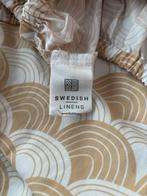 Swedish Linens Hoeslaken Rainbows kleur Warm Sand 140x70, Jongetje of Meisje, Ophalen of Verzenden, Zo goed als nieuw, Hoeslaken of Sloop
